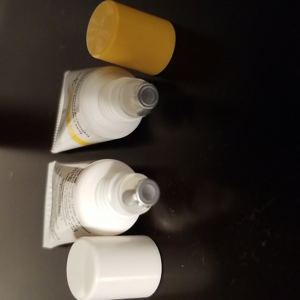Rodan+Fields Reverse Travel/Mini Regimen - Picture 7 of 11